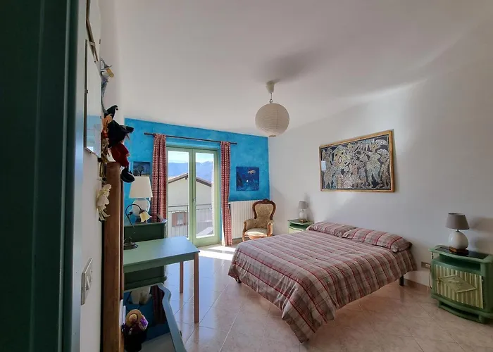 Bracco וילה Rifreddo